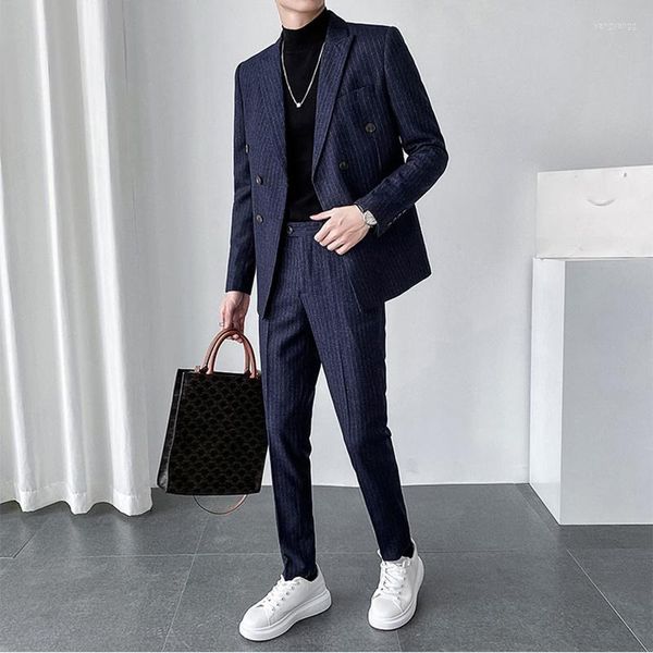 Trajes para hombre 2023, conjunto informal atractivo de dos piezas, vestido de boda británico para hombre, chaqueta negra y azul, pantalones de traje 2Y2875