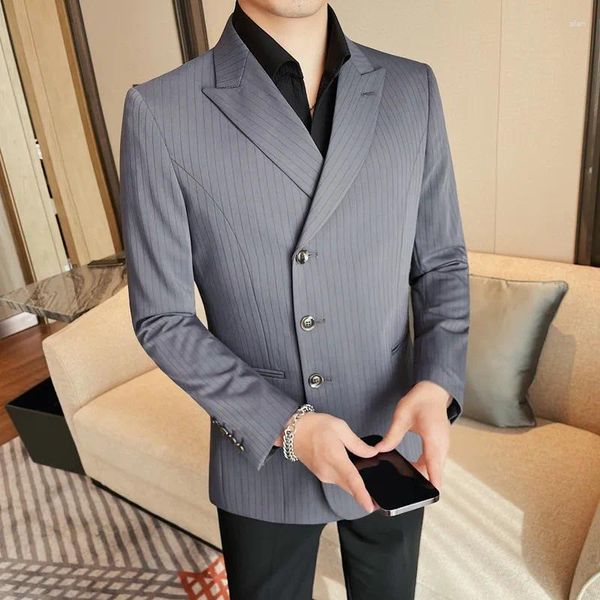 Trajes para hombres 2024 Marca Chaqueta de traje de un solo pecho Hombres Estilo británico Una pieza Casual Business Blazers Social Banquet Party Uniform Coat