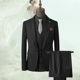 Suisses masculines 2024 haut de gamme (pantalon de gilet de costume) Automne et costume de fête d'hiver Suit Slim Casual Business Plus taille trois pièces