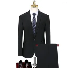 Costumes pour hommes 2024 Hommes Blazer noir et pantalon 2pcs costume ensemble mâle uniforme d'entreprise tenue décontractée twinset tenue de bureau tenue vêtement