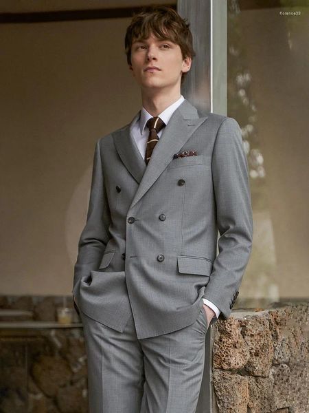 Costumes masculins 30% laine Men Set Blazer Pant marié marié Portez des vêtements formels de fête à poitrine double gris clair