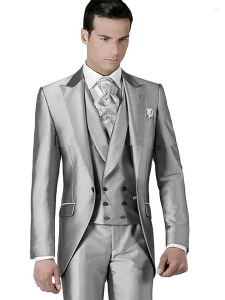 Trajes para hombre, 3 uds., chaqueta plateada ajustada a medida para hombre, pantalones, esmoquin para novio de graduación, chaqueta, pantalones, chaleco, conjunto de traje de boda hecho a medida