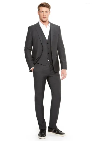 Trajes de hombre Llegada Novio Esmoquin Padrinos de boda Gris carbón Boda / Cena / Noche Hombre Novio (Chaqueta Pantalones Corbata Chaleco) B42