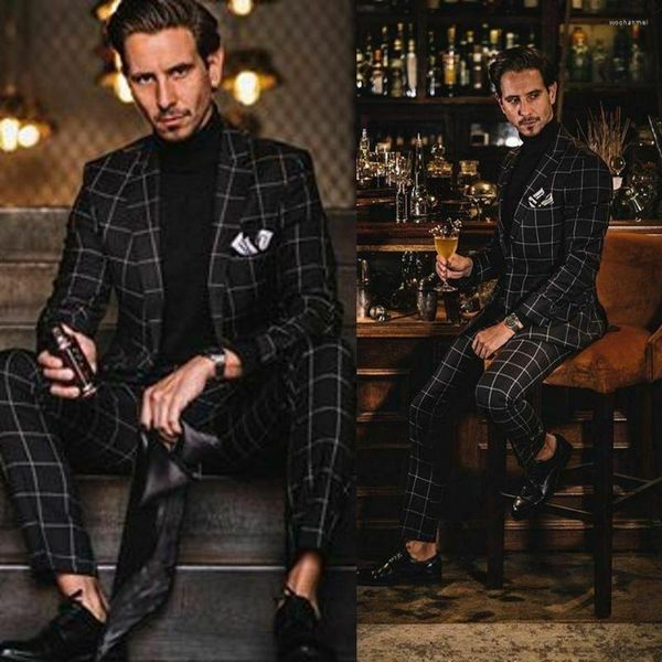 Trajes de hombre Traje de hombre a cuadros negro 2 piezas Moda Chaqueta a medida Pantalones de un solo pecho Boda Novio Ropa de trabajo Causal a medida