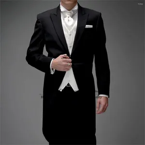 Costumes pour hommes Black Tail Coat Hommes Peaked Revers avec gilet blanc Groom Mariage Tuxedos 3 pièces Mâle Prom Blazers Slim Fit Terno Masculino