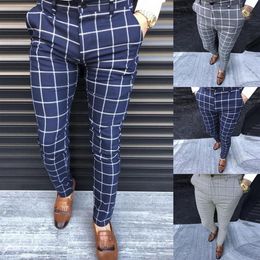 Costumes pour hommes Blazers 2021 hommes pantalons décontractés mode coton poids moyen coupe ajustée affaires formel Plaid imprimé pantalon mâle Leisu254I