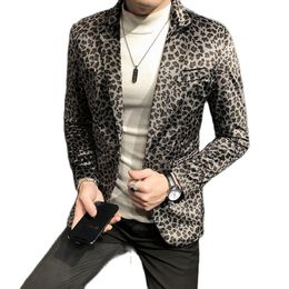 Herenpakken Blazers 2022 Fashion Boutique Velveteen Leopard Print Casual Blazer Mannelijke Slanke Jurk Stage Suit Jacket