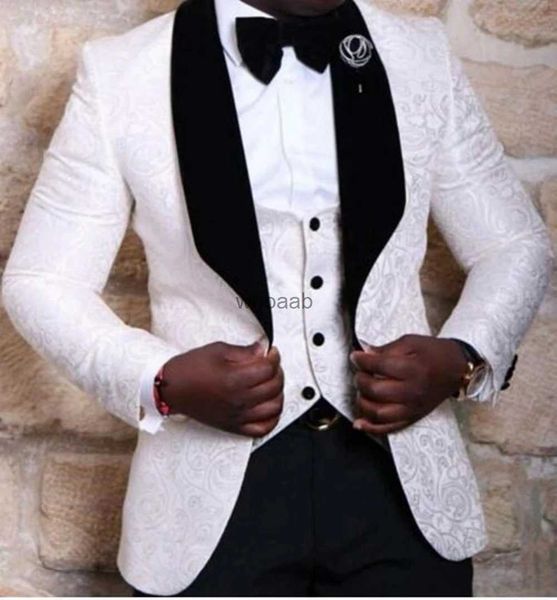 Costumes pour hommes Blazers Meilleure qualité Venez garçons d'honneur Shl Revers Tuxedos Rouge Blanc Noir Hommes Costumes De Mariage Meilleur Homme Blazer (Veste + Pantalon + Cravate + Gilet) YQ231016