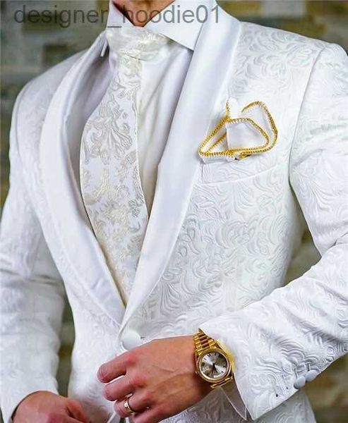 Trajes para hombres Blazers Blazer Chaqueta Chal Solapa Blanco Trajes de hombre por encargo Boda / Baile de graduación / Cena / Trabajo Novio Esmoquin Los mejores hombres (chaqueta + pantalones + corbata) M83 L230914