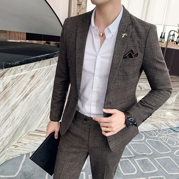 Costumes pour hommes Blazers Pantalons Blazer Highend Marque Formel Business Plaid Mens Costume Groom Robe de mariée Couleur Solid Stage Performance Tuxedo S7XL 231114