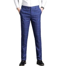 Costumes pour hommes Blazers Pantalon de costume à carreaux bleu Hommes Robe de mariée d'affaires Mode Pantalon mince Grande taille 29-38 Pantalones HombreMen's