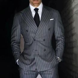 Herenpakken Blazers Classic Dark Gray Striped Mens Suits Slim Fit Business Blazer Double Breasted Wedding Brader Tuxedos 2 -delige set Terno Masculino 230506