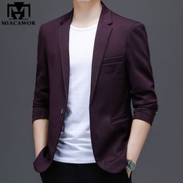 Costumes pour hommes Blazers Classique Couleur Unie Blazer Costume Hommes Version Coréenne Costume Veste Casual Slim Fit Jaqueta Masculina Hommes Vêtements J693 230301