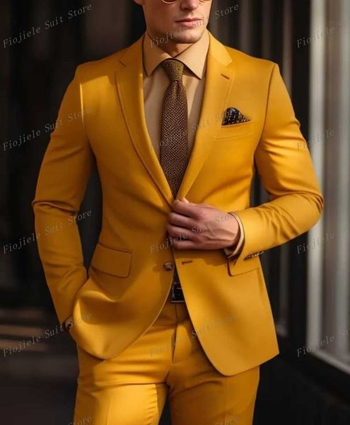 Costumes pour hommes Blazers Joul jaune Homme Business Costume Grooms Robe Mariage Party Occasion formelle Veste et pantalon de 2 pièces Q240507