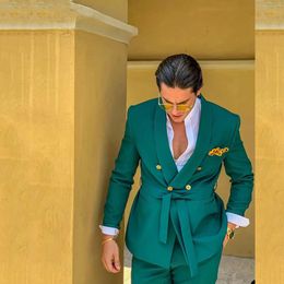 Costumes pour hommes Blazers Design Vert Mâle pour mariage avec ceinture 2 pièces Double boutonnage Formel Groom Travel Wear Veste Pantalon Costume Homme 230920
