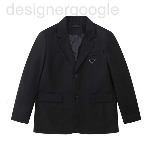 Trajes para hombres Blazers diseñador 2023 blazer para hombres abrigos de trabajo clásicos chaquetas Primavera y otoño nuevo triángulo insignia de metal bordado Suelto cómodo cuello en V