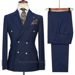 Trajes para hombres Blazers Diseño de moda Trajes de hombre azul marino Traje de negocios Homme Vestido de novia Novio Esmoquin Terno Slim Fit Prom Blazer cruzado 231205