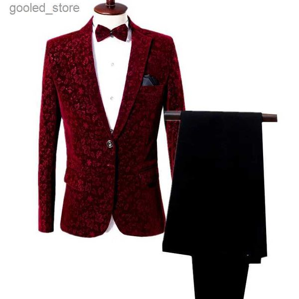 Costumes pour hommes Blazers Mode hommes costume de velours d'or 2 pièces classique rouge hommes d'affaires social mariage danse fête marié imprimé robe blazer et pantalon Q231025