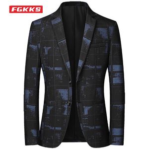 Costumes pour hommes Blazers FGKKS printemps marque Blazers hommes coréen imprimé simple boutonnage Blazers coupe mince tout Match blazers occasionnels mâle 231211