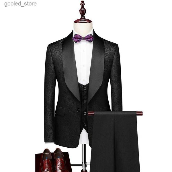 Trajes para hombres Blazers Trajes para hombres de gama alta Esmoquin para novio Trajes de boda de 3 piezas por encargo Trajes de padrino de boda entallados El mejor traje de hombre (chaqueta + pantalón + chaleco) Q231025