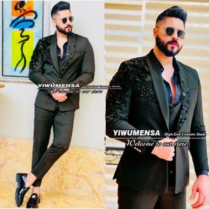 Trajes de hombre Blazers Hombres de lujo Apliques negros Rebordear JacketVestPants 3 piezas Traje de esmoquin de boda formal Homme De Luxe Business Blazer 230630