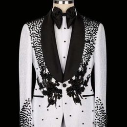 Costumes pour hommes Blazers Luxury Wedding Tuxedo Black Formal Groom Men Slim Fit Crystals Péd Laple Blazer Tailored Made Prom Robe 2023 230625