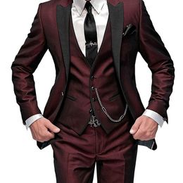 Trajes para hombres Blazers Traje para hombres Slim Fit 3 piezas Borgoña Esmoquin Trajes de boda para caballeros Muesca Solapa Novio Esmoquin Terno Chaqueta Pantalones Chaleco 220909