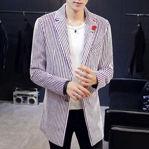 Herenpakken Blazers Mannen Stijlvolle Blazer Stripe Korean Medium Lange Homme Casual Top Jas 2021 Lente Windbreaker Slim Trend Pakjas