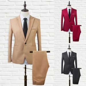 Costumes pour hommes Blazers Hommes costume ensemble hommes costume tissu vêtements de sport mince hommes manteau pantalon costume été revers formel élégant un bouton poches Blazer mariage 231025