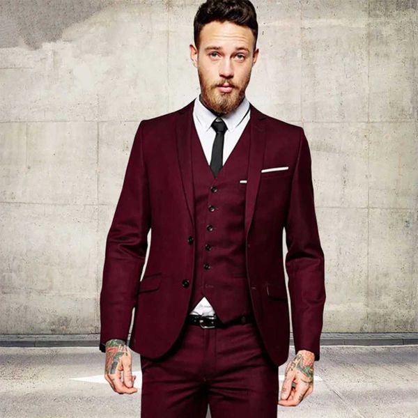 Costumes masculins Blazers Mens Fashion Vin Bourgogne Bourgogne Ultra Slim Fit Formal Customalized Ball Robe de soirée 3 pièces Jacket + Pantalon + débardeur Q240507