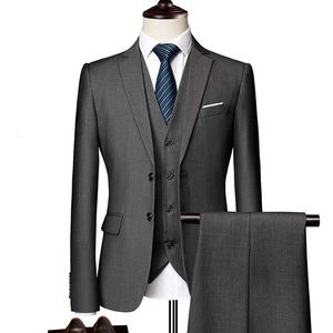 Trajes para hombres Blazers Set para hombres Chaqueta Chaleco Pantalones Tres piezas Sólido Negocio Casual Slim Fit Vestido formal Novio Esmoquin Boda 230915