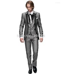 Costumes pour hommes Blazers Vente en gros - 2022 Costume de garçons d'honneur italiens Business Custom Made Robe formelle Hommes Mariage Tuxedos Groom Pour 3 Pièce Slim Fi