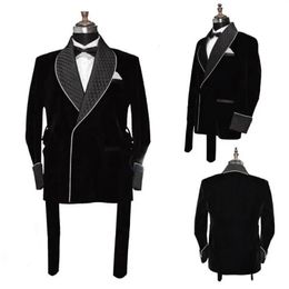 Herenkostuums Blazers Winter Zwart Fluwelen Roken Overjas voor Heren Rode Lange Jas Bruidegom Feest Galajas Zakelijke kleding Kleding Slechts 1 Blazer met riem 231101