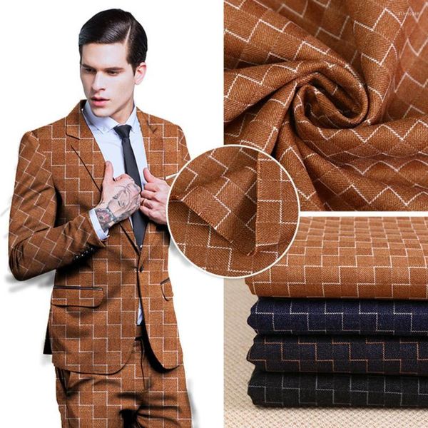 Trajes de hombre Blazer marrón Pantalones Traje de sarga Abrigo Color personalizado Tamaño Checker 3D Jacquard 2 piezas Conjunto Chaqueta Pantalones Boda