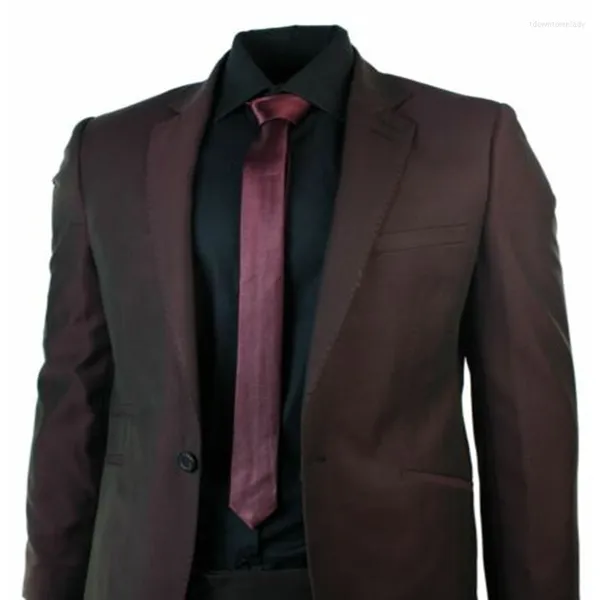 Trajes para hombres Borgoña para hombres delgados Fit Slim 2 Pieces One Botón Maroon Traje Blazer Boda Prom Boda para hombres