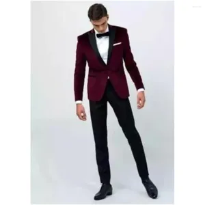 Herenpakken Bordeaux Fluwelen Jas Met Zwarte Broek Custome Homme Terno Masculino Mannen Slim Fit Bruidegoms Bruiloft Blazer2 Stuks