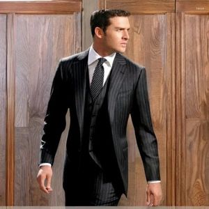 Costumes pour hommes Stripes Business Men 2024 Slim Fit Formal Groom Tuxedo pour le costume de fête de mariage Design italien 3 PCS (veste Pantalon Gire)