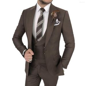 Trajes para hombre Clásico Chocolate Marrón oscuro Hombres Slim Fit 3 piezas Boda Padrinos de boda Color sólido Blazer Chaleco Pantalones Trajes