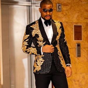 Costumes masculins Golden Appliquez des paillettes brillantes Blazer Blazer Mens Suit Tuxedos For Wedding Grooms Fabriqué sur mesure 2 pièces Pantalon noir