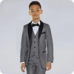 Costumes pour hommes Custom Grey Baby Boys Costume pour garçon 2023 Enfants Blazers Costume Noir Châle Revers Formel Mariage Vêtements Enfants Vêtements