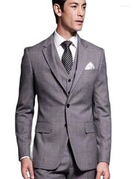 Abiti da uomo Custom Made Slim Fit Smoking dello sposo Grigio Doppio spacco Blazer Pantaloni Uomo Tacca Risvolto Abiti da sposo (Giacca Pantaloni Gilet Cravatta)