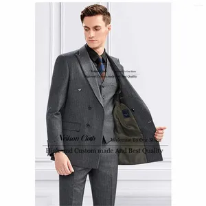 Costumes pour hommes Gris foncé des blazers de bal de bal à revers de gris foncé 3 pièces Tuxedos de mariage de marié à deux poitrines pour hommes Slim Fit Terno Masculino