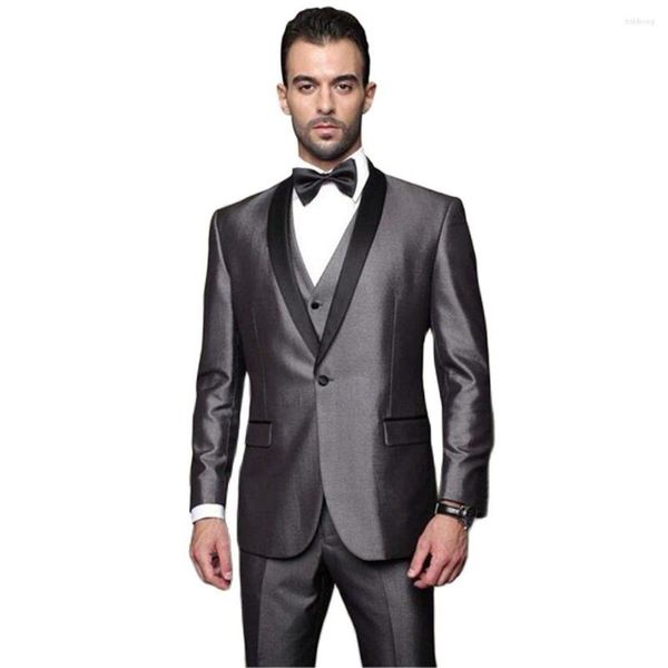 Costumes pour hommes élégant costume pour hommes un bouton brillant argent marié Tuxedos avec noir châle revers homme mariage porte Groomsman