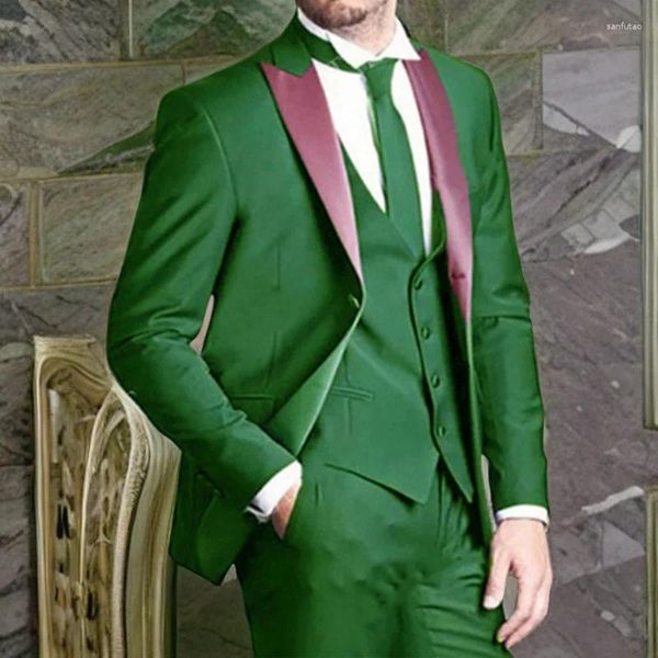 Trajes para hombre, estilo africano verde, italiano para hombre, corte entallado, 3 piezas, solapa con visera, esmoquin personalizado para novio de boda (chaqueta, chaleco y pantalones)