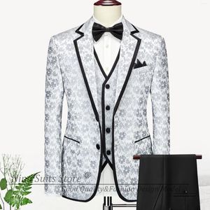 Trajes para hombres Gwenhwyfar Moda Patrones de hojas de plata Hombres Esmoquin Estilo formal Padrinos de boda Blazer Pantalones Chaleco 2024 Buena calidad