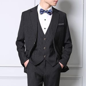 Costumes pour hommes Dernière conception de pantalon de manteau Mens Stripe Wedding Groom Tuxedos Formal Business Casual Work Wear (Blazer Pants Vest)