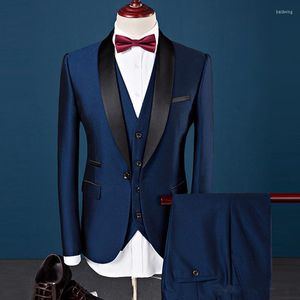 Trajes de hombre último diseño boda guapo Slim Fit novio esmoquin Formal viste chal solapa padrino (chaqueta pantalones chaleco)