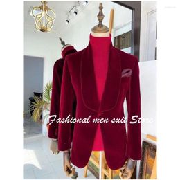 Costumes pour hommes Dernier design Red Velvet Jacket Black Pant Groom Wedding Wedding 1 Button Men Tuxedos Prom Party Slim Fit Man Blazers 2 PCS