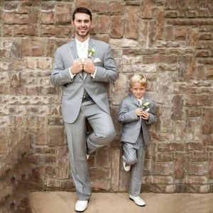 Costumes pour hommes dernières conceptions gris hommes pour mariage garçons vêtements pour enfants personnalisé marié Tuxedos Terno Masculino 3 pièces Costume Homme