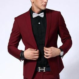 Costumes masculins Luxury Mens 2 Piece Jacket Pant 2024 Fashion Costume de fête de soirée rouge foncé Homme Peak Paped Blazer Blazer Slim Fit